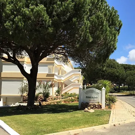 Rue Melvin Jones Vilamoura